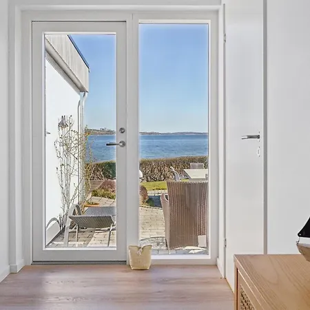 Solbritt - 30m From The Sea By Interhome Ferienhaus Broager